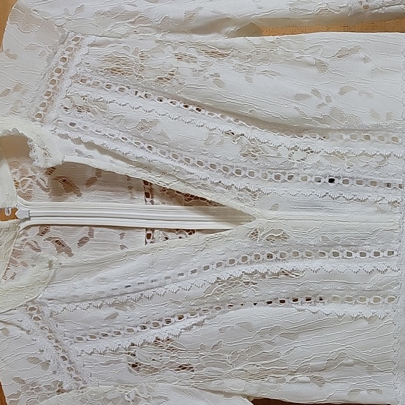 BCBGMAXAZRIA White Lace Dress sz 2 - Picture 2 of 7